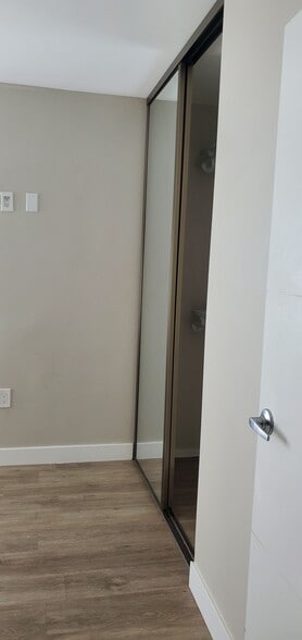 Building Photo - 3822 Conrad Ave