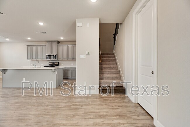 Building Photo - 4529 Titus Cir