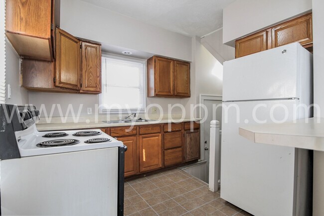 Building Photo - 2 Bedroom / 1 Bath Home Near Fontenelle Park!