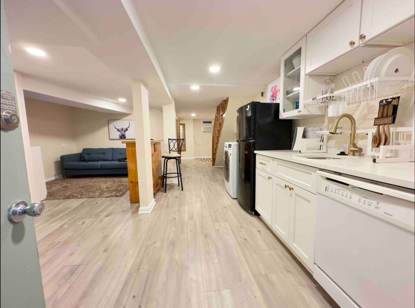 Building Photo - 1400 West Virginia Ave NE