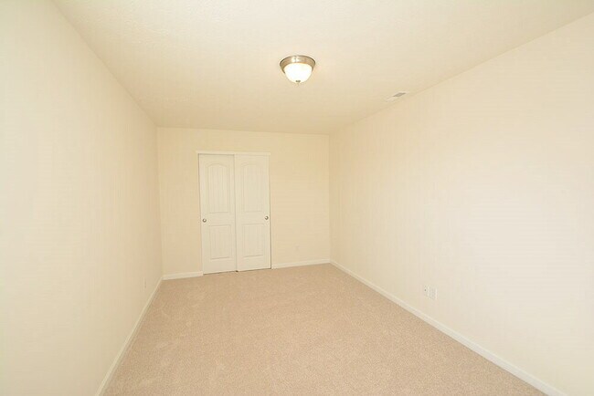 Building Photo - 8341 Sansa St