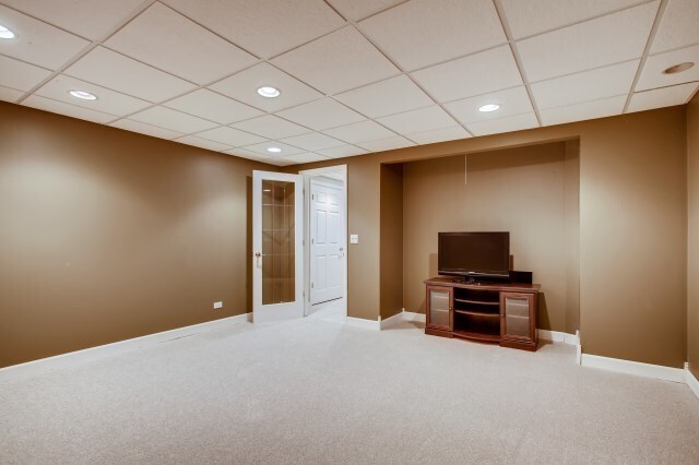 Building Photo - 4035 Schillinger Dr
