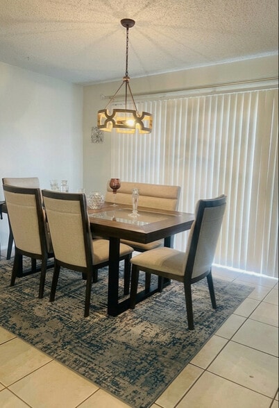 Building Photo - 4757 Marbello Blvd