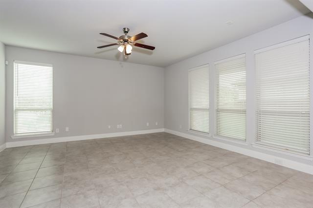 Building Photo - 120 Knight of Realm Blvd