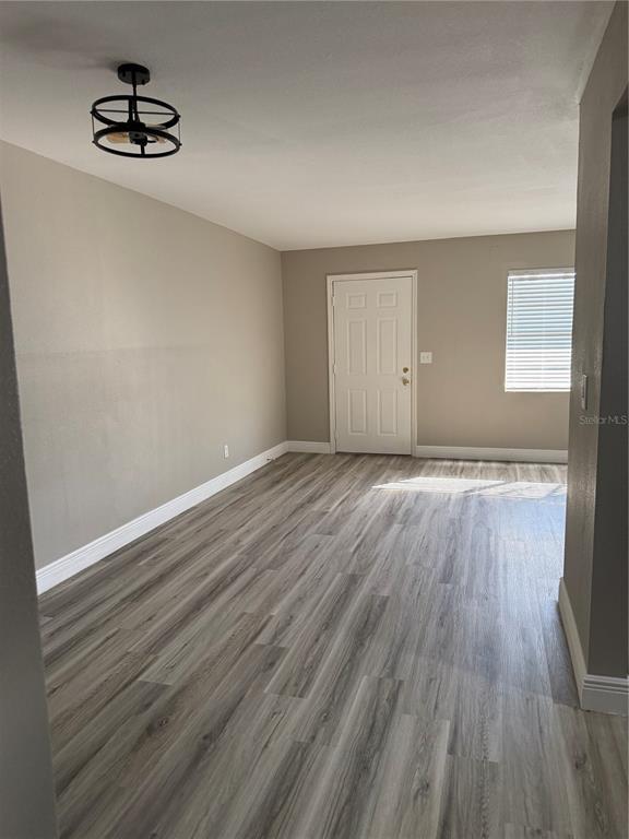 Building Photo - 9209 Tudor Dr