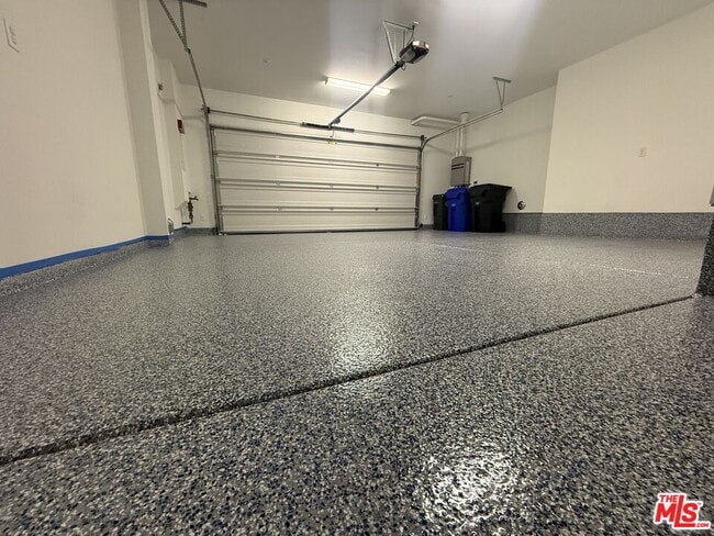 Building Photo - 746 Farrier Wy