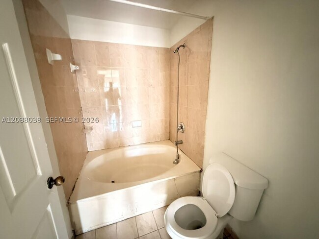 Building Photo - 26243 SW 135th Ave