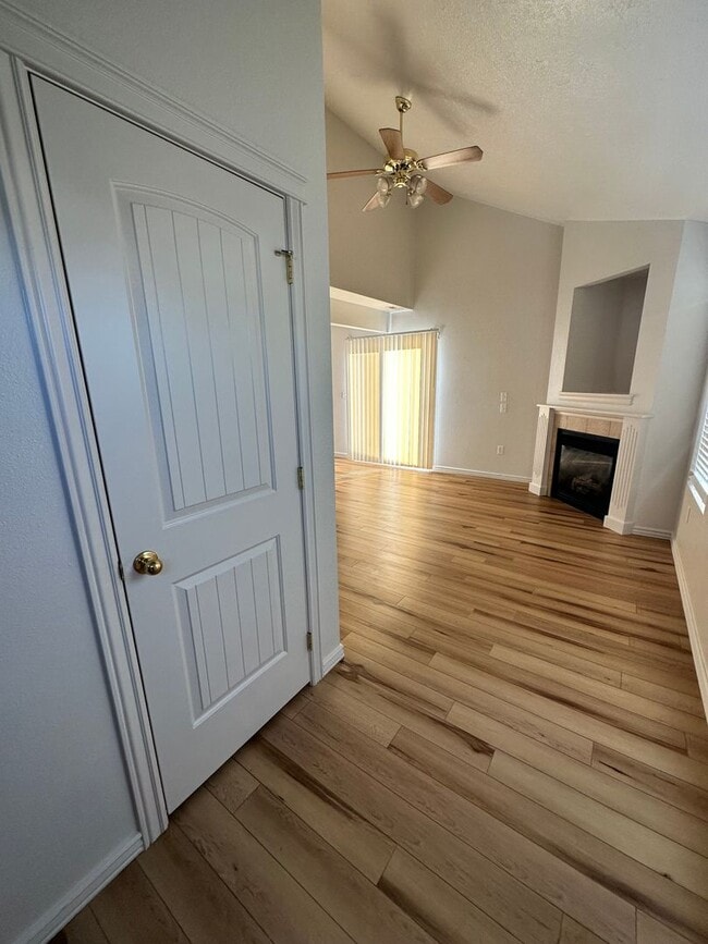 Building Photo - 3915 Washington Ave