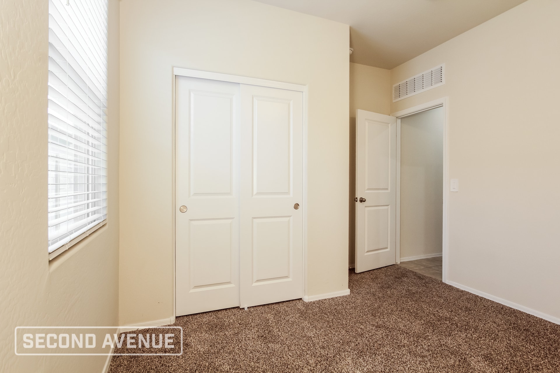 Building Photo - 18349 W Faye Way