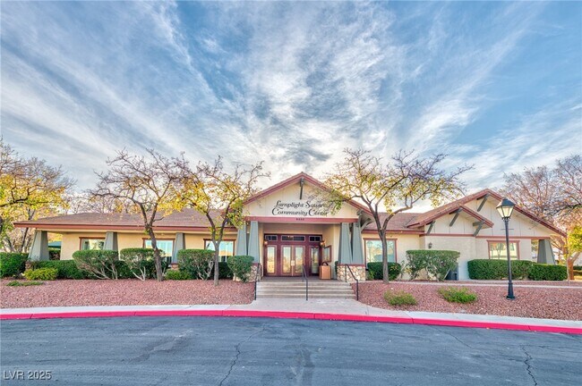 Building Photo - 6236 Huntington Ridge Ave