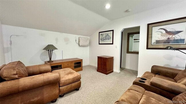 Building Photo - 22 Ludlam Ave