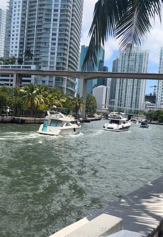 Building Photo - 185 SW 7th St