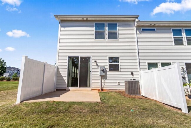 Building Photo - 4529-1 Iron Oak Ln