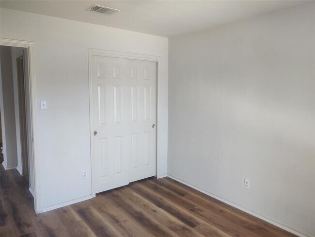 Building Photo - 12821 James Madison St