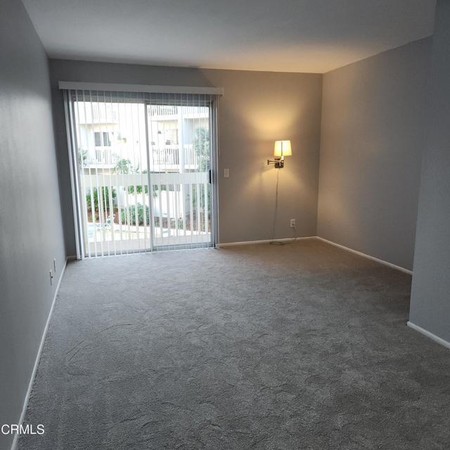 Building Photo - 209 S Ventura Rd