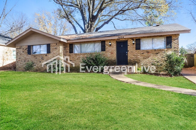 Building Photo - 3404 Renault St