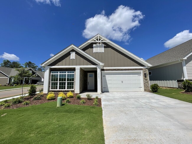 Building Photo - 4625 Kobus Ct.