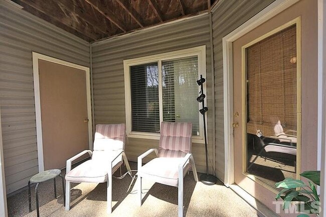 Building Photo - 1341-001 Crab Orchard Drive Unit 001