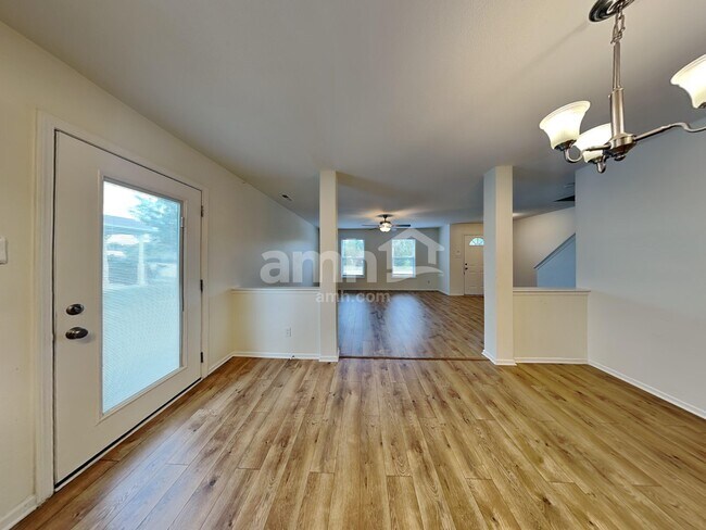 Building Photo - 10103 Cumberland Pointe Blvd