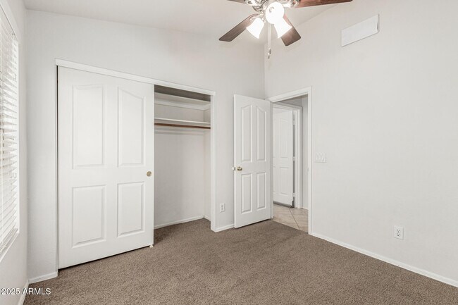 Building Photo - 7927 W Kimberly Way