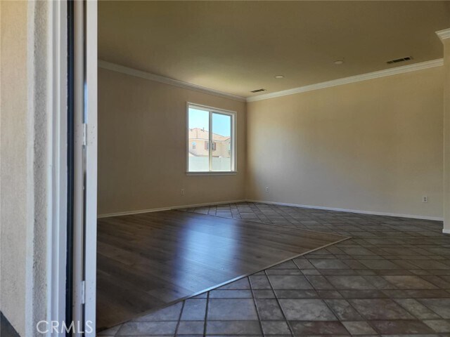 Building Photo - 25375 Forest Wood Cir