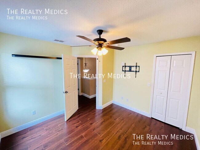 Building Photo - 2901 Wild Tamarind Blvd