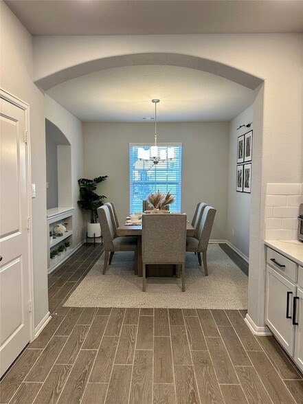 Building Photo - 15307 Davan Springs Dr