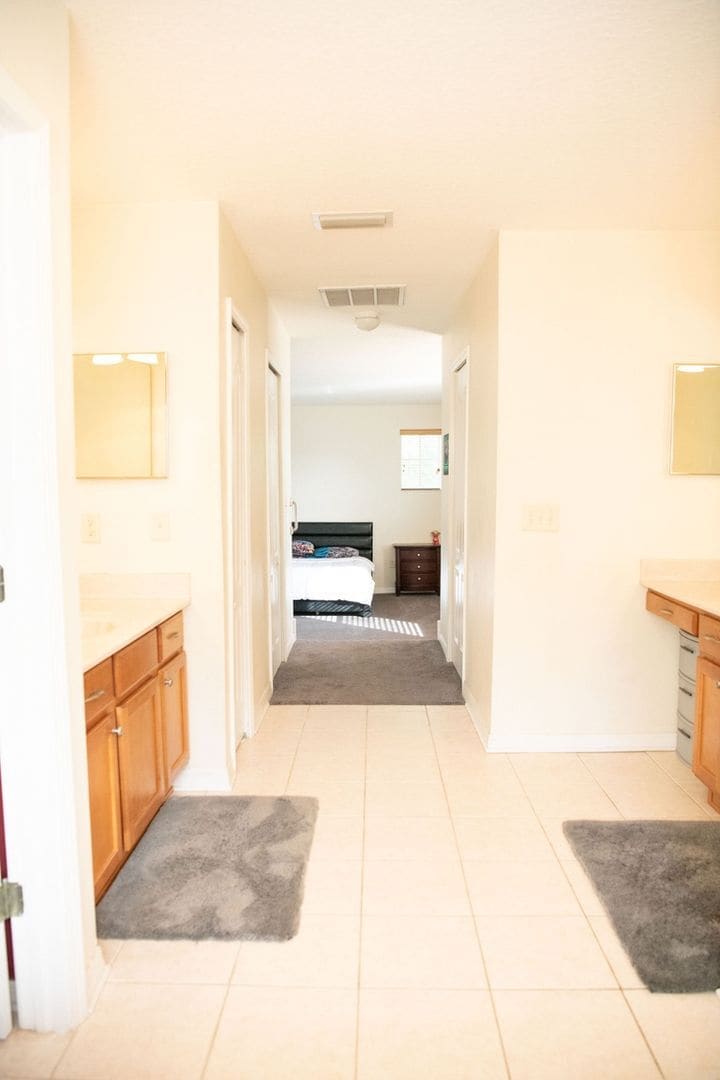 Building Photo - 13092 Haverhill Dr