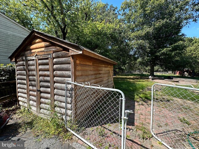 Building Photo - 20845 Potomac View Rd