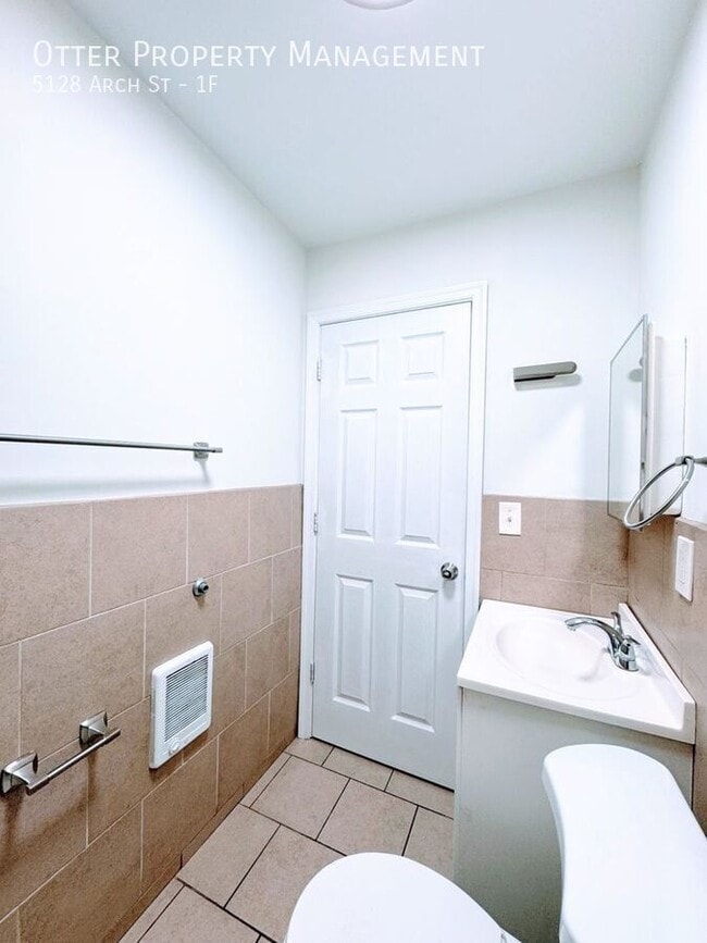 Building Photo - 5128 Arch St