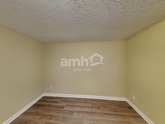 Building Photo - 3505 Bent Wood Ct