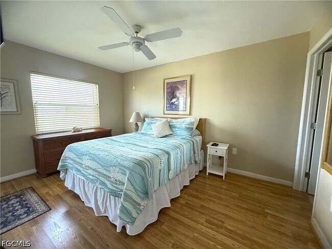 Building Photo - 6891 Estero Blvd