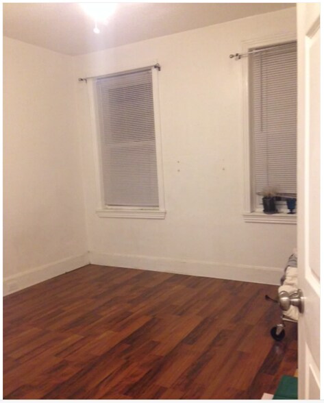 Front Bedroom - 1412 Orange Street