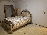 Building Photo - 6411 72nd Dr NE