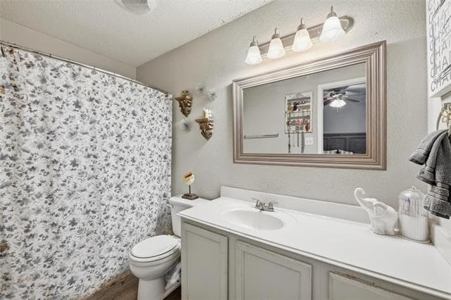 Building Photo - 5728 Giddyup Ln