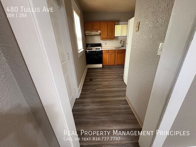 Building Photo - 480 Tullis Ave