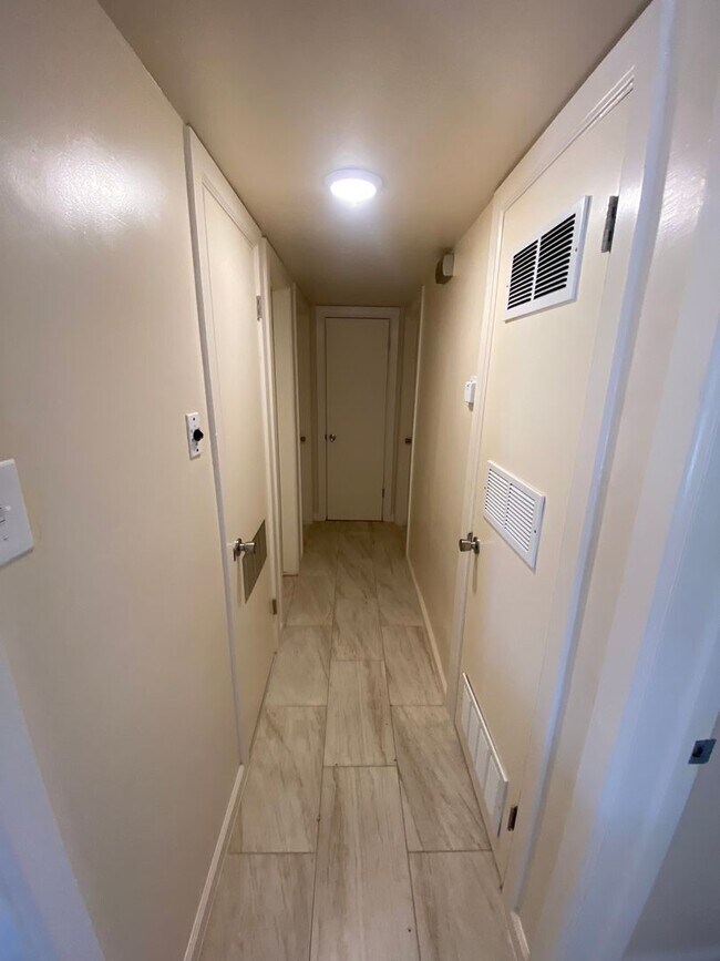 Building Photo - HOME FOR RENT NORTHEAST EL PASO
