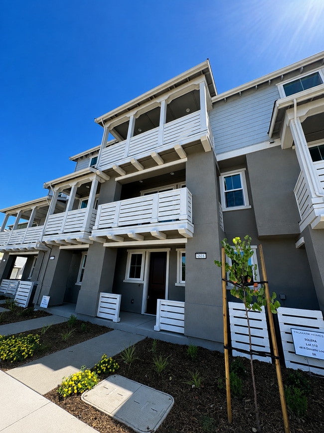 Building Photo - Brand New Townhouse in Livermore at Solera at Arroyo Crossings