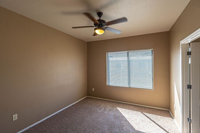 Building Photo - 3-Bed, 2-Bath Condo with Stunning Lake Views!