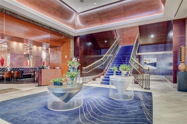 Building Photo - Ritz Carlton Residences - Two Story Penthouse Unit!