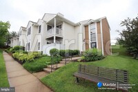 Building Photo - 2 br, 1 bath Condo - 120 Westwick Ct Unit 4