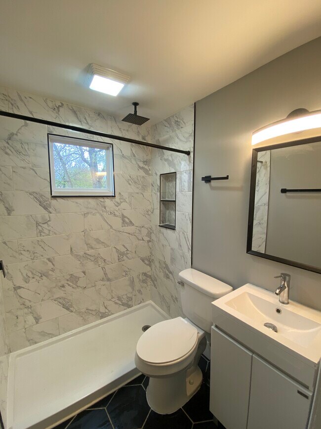 Building Photo - 1141-1143 S 22nd Street