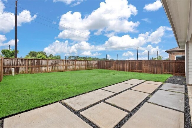 Building Photo - 15815 Eastern Meadowlark Wy