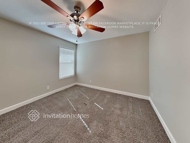 Building Photo - 8702 E Valley View Rd