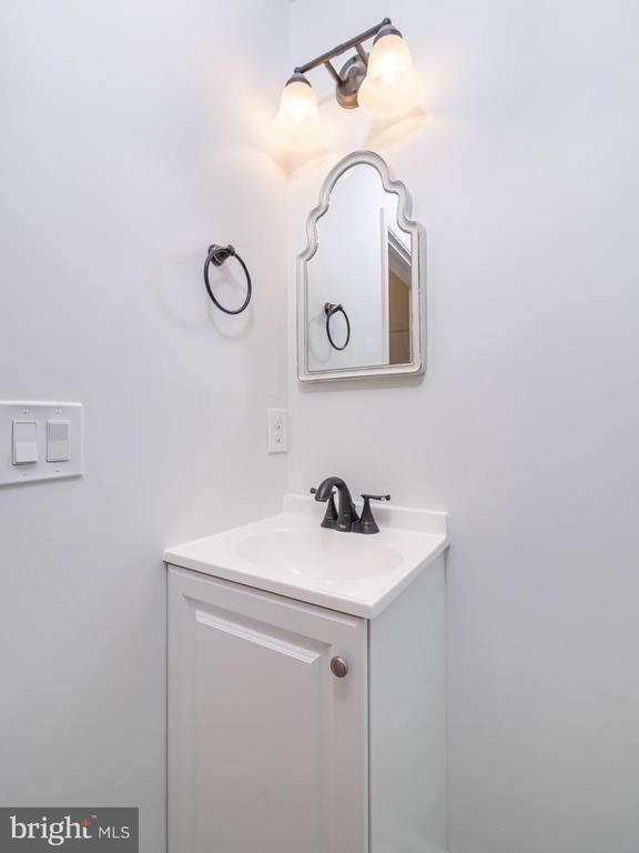 Building Photo - 12755 Fair Crest Ct