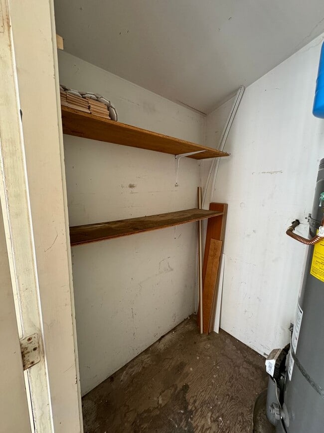 Building Photo - 3450 Santa Maria Way