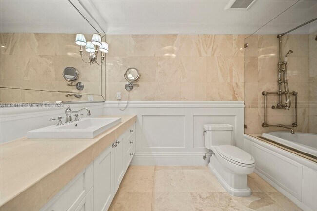 Building Photo - 9435 SW 100th St