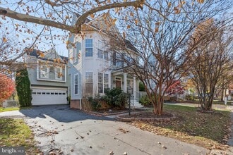 Building Photo - 21590 Merion St