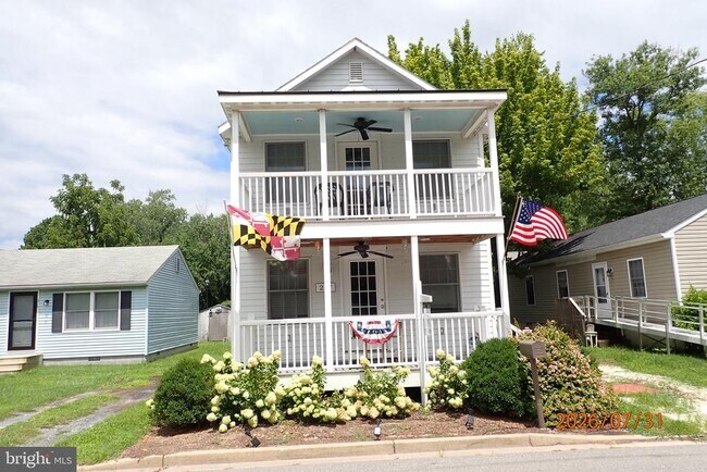 Building Photo - 217 Dodson Ave