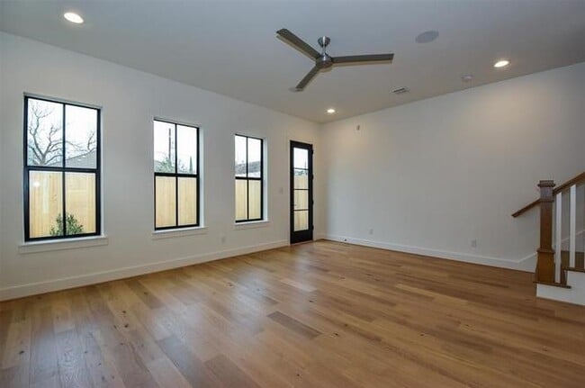 Building Photo - 3820 Weems St